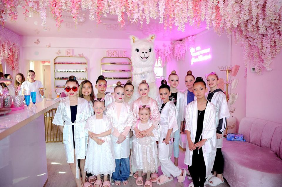 Magical Birthday Party at Gllama Llama Beauty Bar